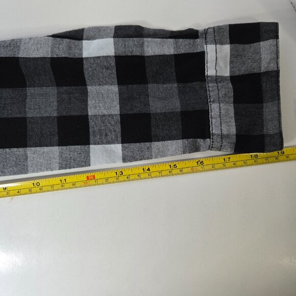 Aeropostale Plaid Button Up Shirt - Picture 6 of 6